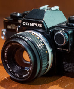 Olympus Om10-+ 50mm F1.8+ Manual adapter