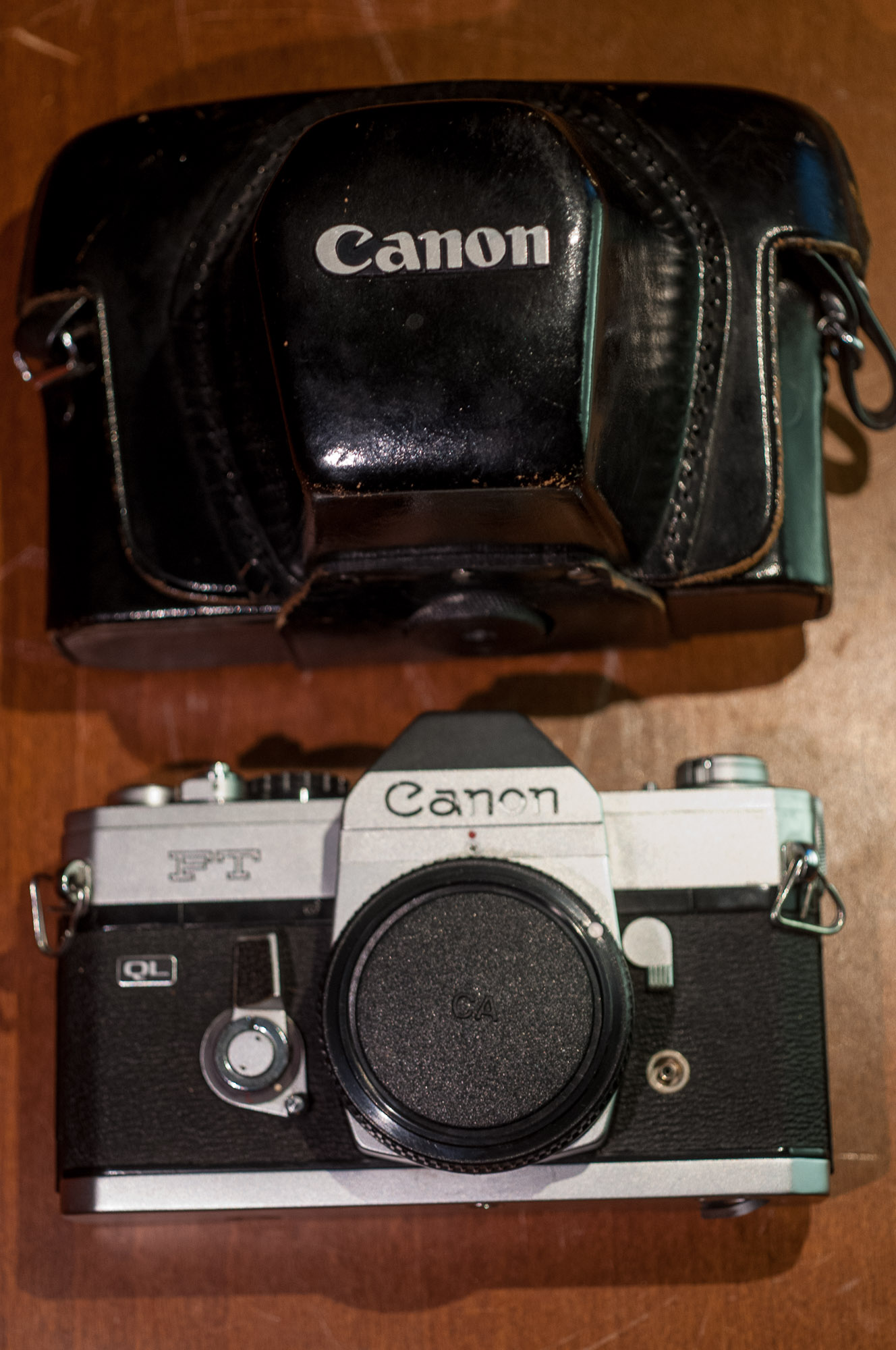 Canon FT QL body + Readybag - Vintagelens