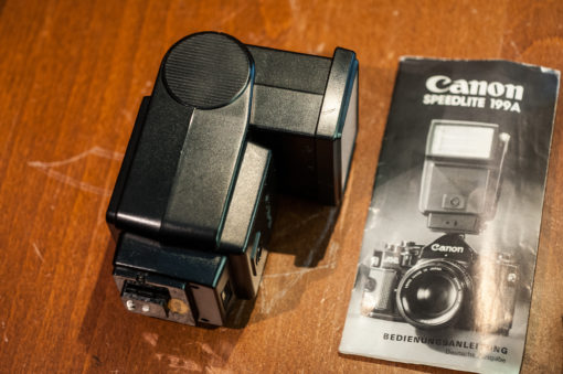 Canon Speedlite 199A (for Canon FD cameras)