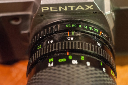 Pentax P30 + cosmicar 35-70mm + AF160S
