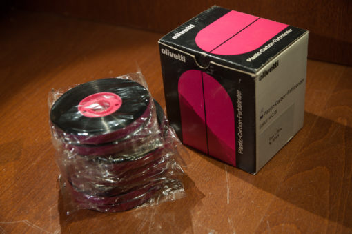 Olivetti Plastic carbond farbbander - typewriter tape