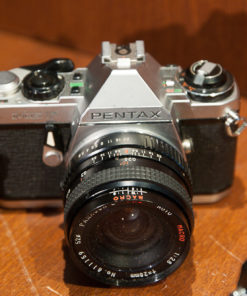 Pentax ME-F + 28mm Panagor