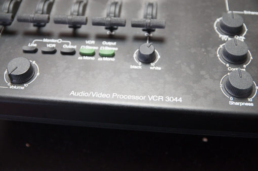 VIVANCO VCR 3044 Audio/Video Editor Processor Equalizer