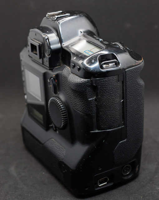 Canon EOS 1n Kodak DCS520