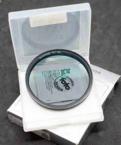 B&W 77mm circular polarizing filter