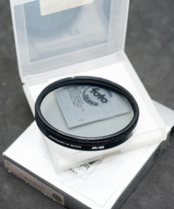 B&W 77mm circular polarizing filter
