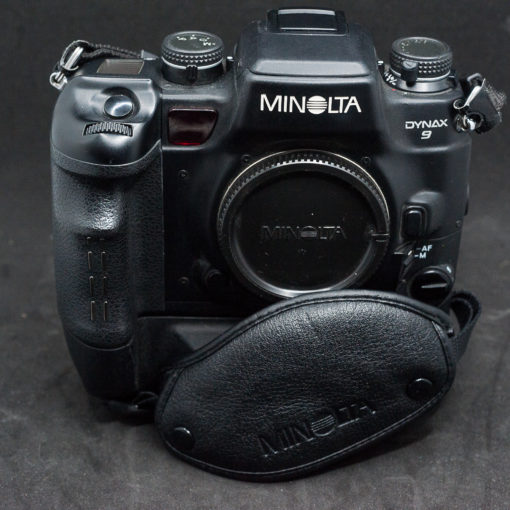Minolta Maxxum 9 / Dynax 9 / Alpha 9 - Pro 35mm SLR
