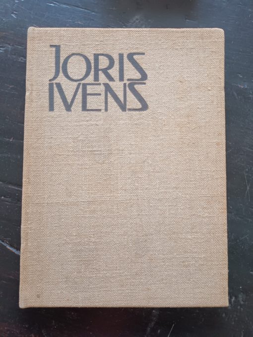 JORIS IVENS door L. J. JORDAAN HYDT 1931 DE SPIEGHEL, AMSTERDAM HET KOMPAS, MECHELEN