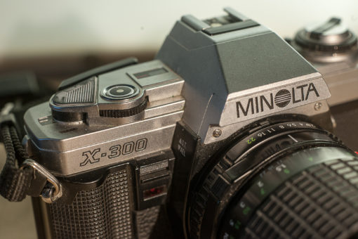 Minolta X300 + Sigma Zoom-Master 28-70mm F2.8-4.0