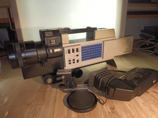 JVC GX-N70E color videocamera NewViCon (for parts)