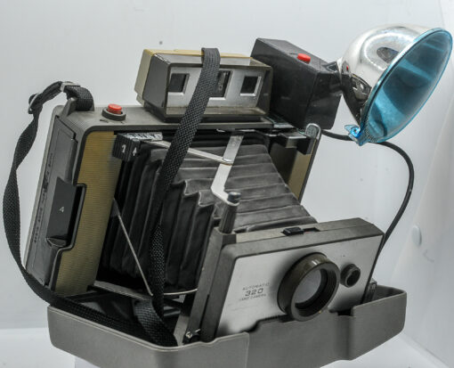 Polaroid 320 Automatic + Flashunit