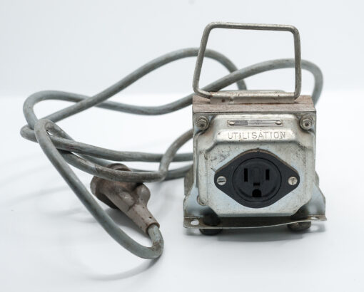 Power adapter 230v-115v / 1960s