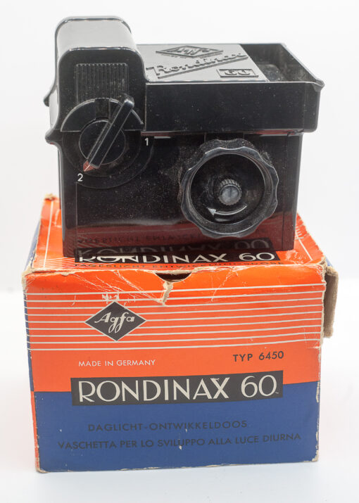 Agfa Rodinax 60 | 120 film | daylight | developingtank