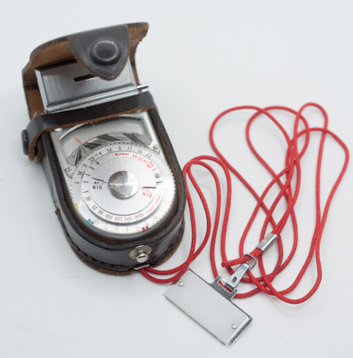Sekonic L8 light meter (tested and working)