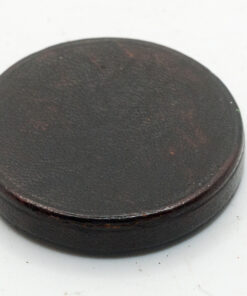 Cardboard / leather covered lenscap 39mm