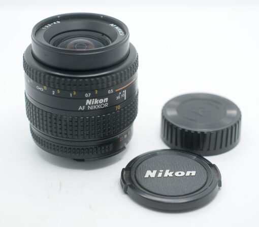 Nikon Zoom-AF-nikkor 35-70mm F3.3-4.5 Version 2