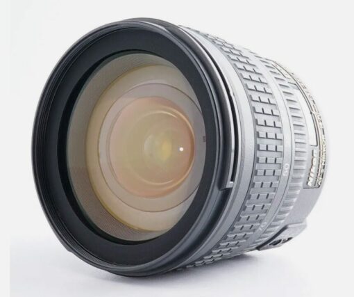 Nikon AF-s Nikkor 18-70mm F3.5-4.5 G ED