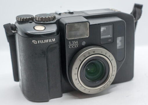 Fujix DS-330 - Vintage Digital Camera #digitalclassic