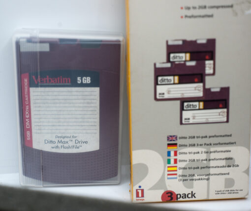 Tecmar Ditto Max professional 5/10GB Removable Diskdrive - Vintage Storage tech