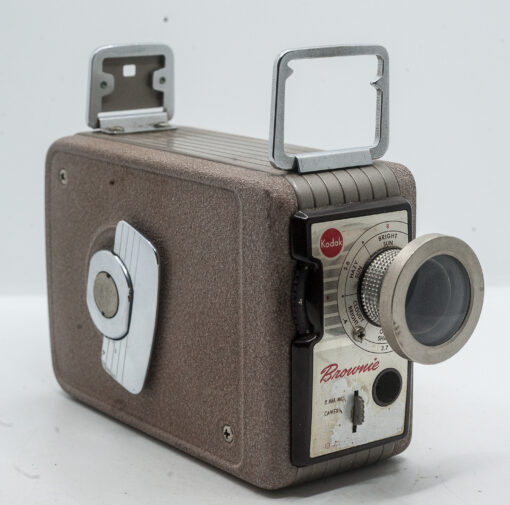 Kodak brownie 8 + wide angle attachment - 8mm - movie camera